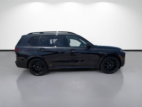 New 2027 BMW X7 xDrive40i w/ Executive Package AWD/4WD image 2