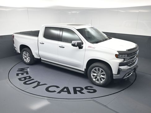 Used 2021 Chevrolet Silverado 1500 LTZ w/ LTZ Premium Package image 32