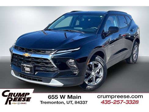Used 2025 Chevrolet Blazer LT w/ Convenience Package AWD/4WD image 1