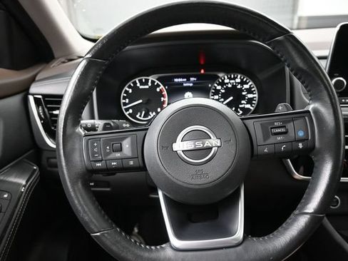 Used 2022 Nissan Rogue SV w/ SV Premium Package AWD/4WD image 9