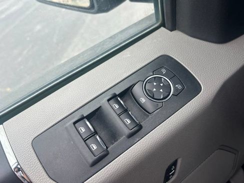 Used 2017 Ford F150 XLT RWD image 15