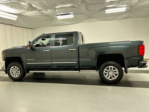 Used 2017 Chevrolet Silverado 2500 LTZ w/ Duramax Plus Package image 6