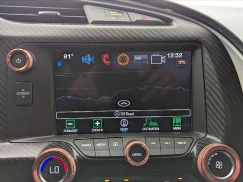 Used 2016 Chevrolet Corvette Z06 w/ 3LZ Preferred Equipment Group RWD image 21
