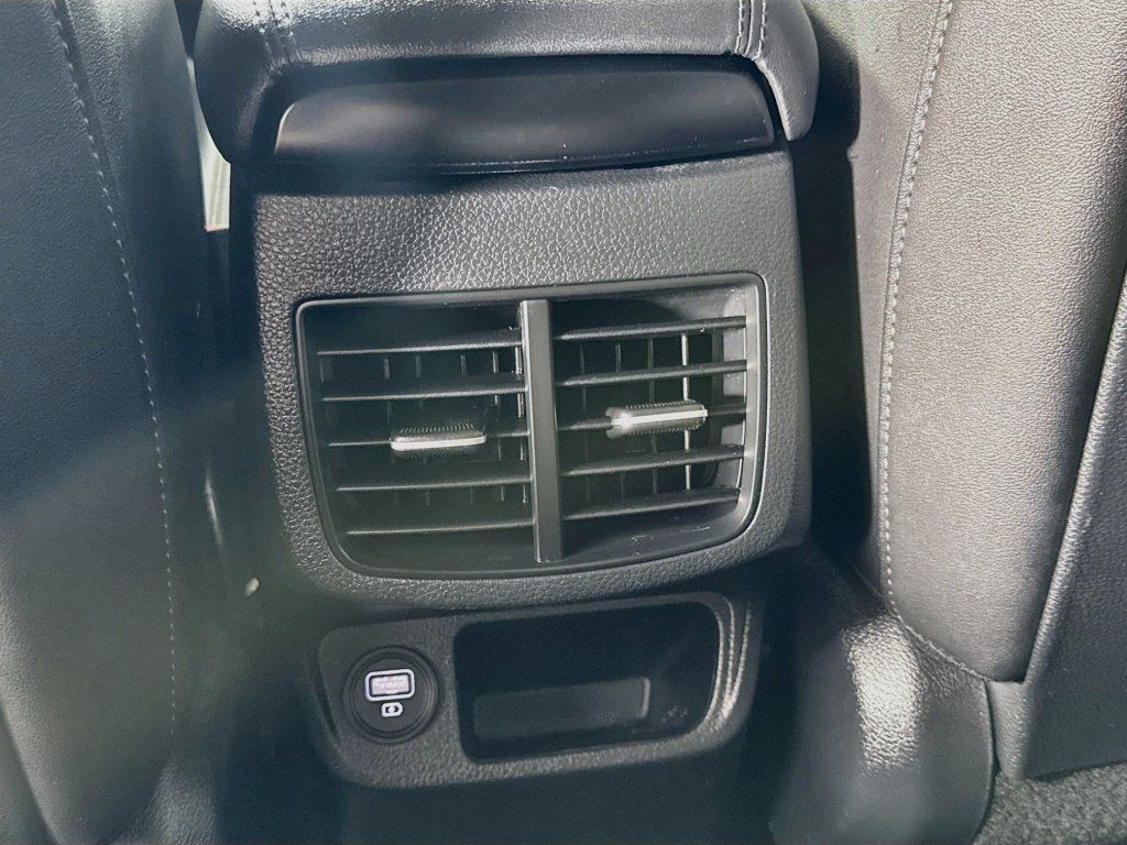 Used 2022 Kia Seltos S FWD image 25