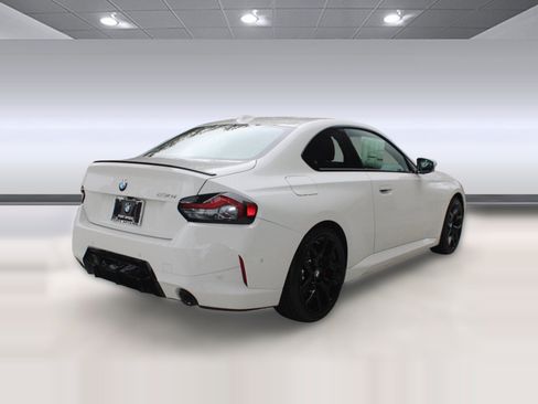 Used 2026 BMW 230i Coupe w/ Premium Package image 9