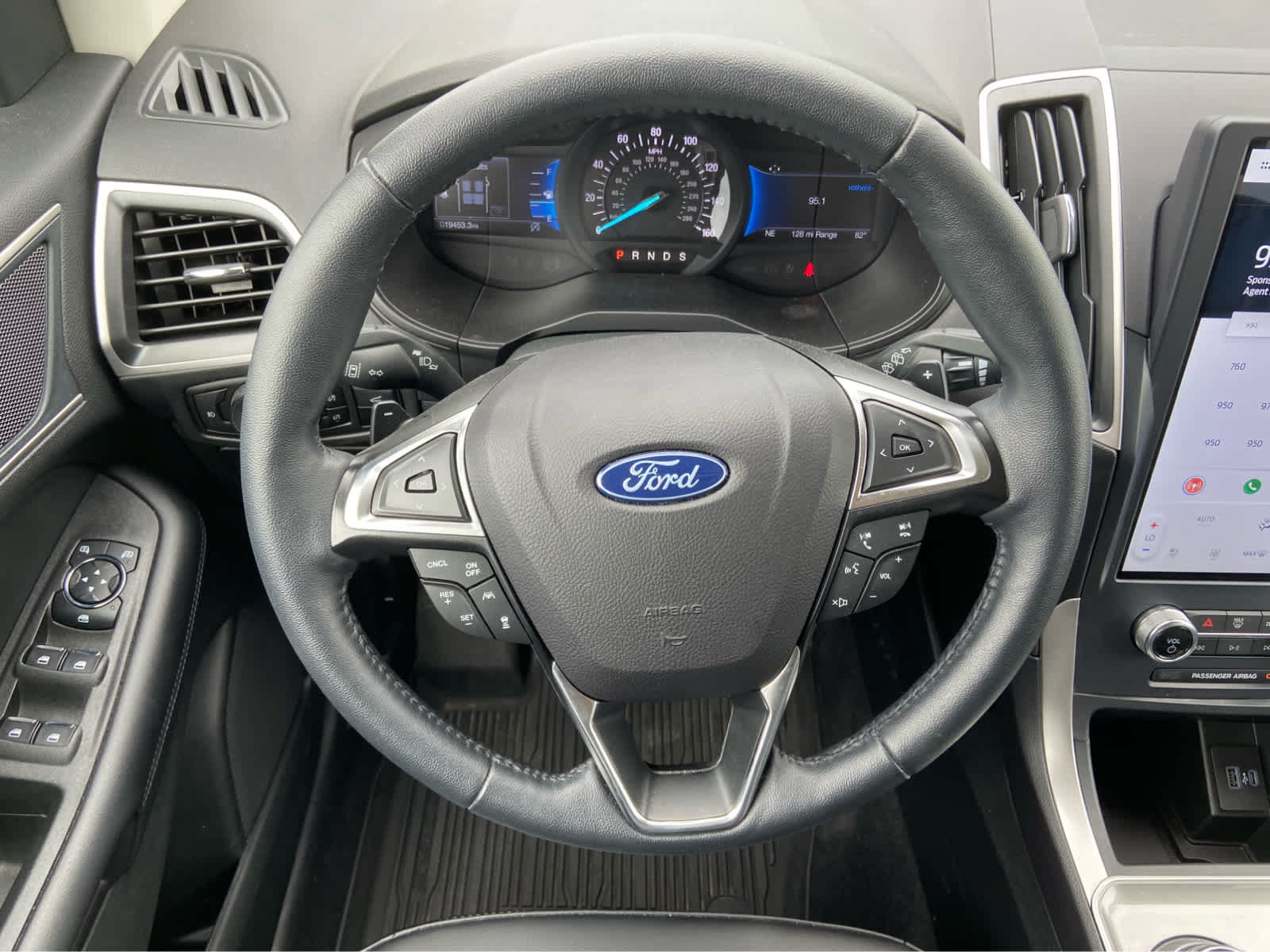 Used 2023 Ford Edge SEL w/ Convenience Package AWD/4WD image 19