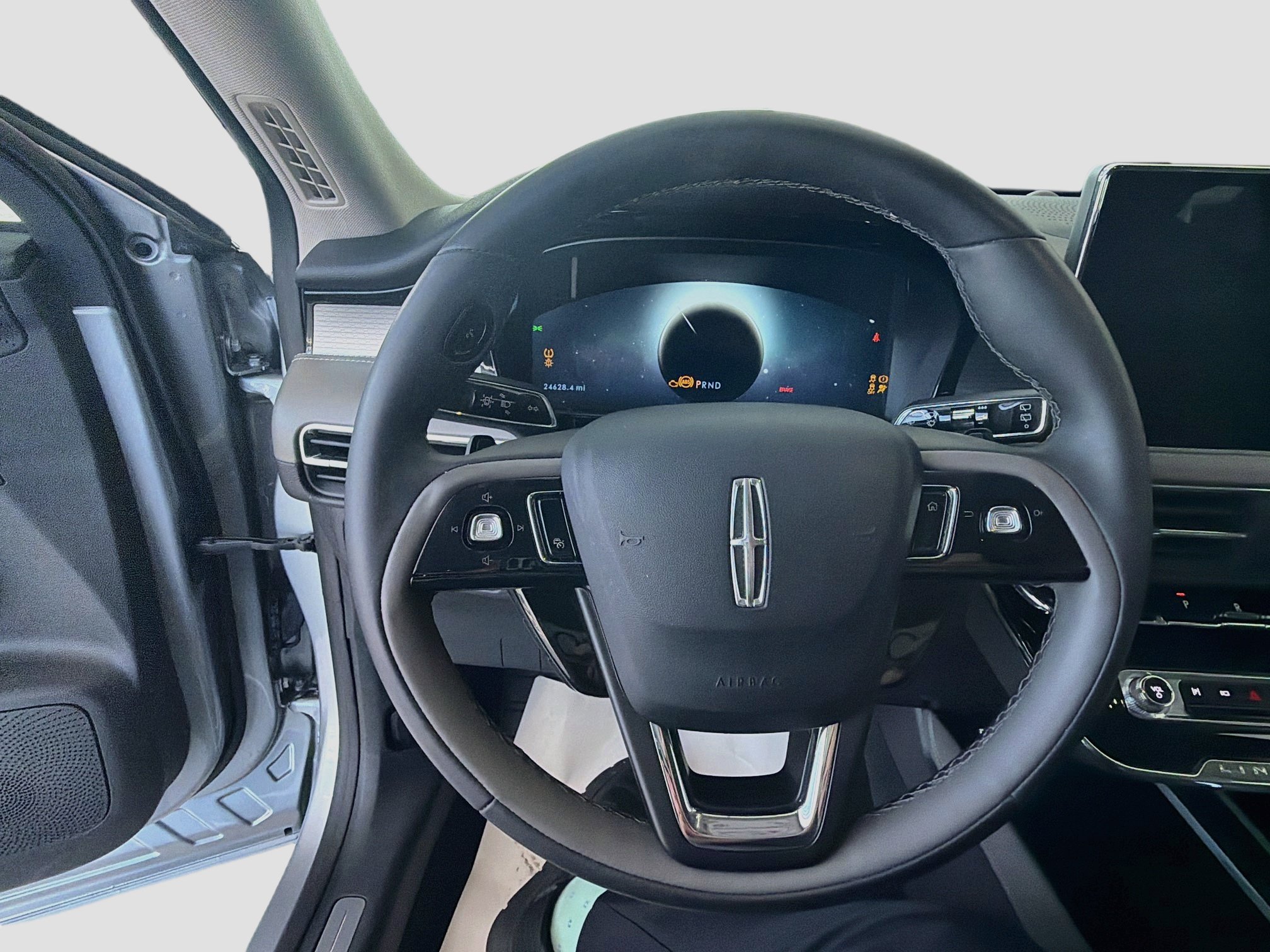 Certified 2023 Lincoln Corsair FWD image 10