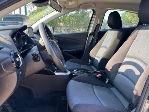 Used 2016 Scion iA image 6