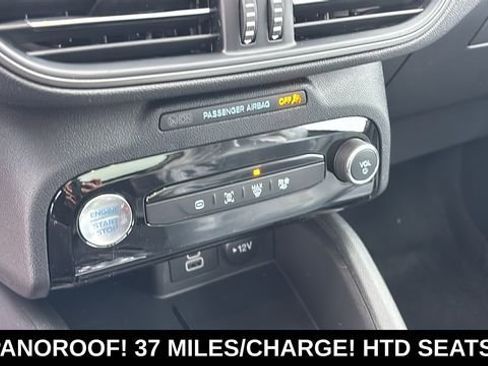 New 2026 Ford Escape SE FWD image 20