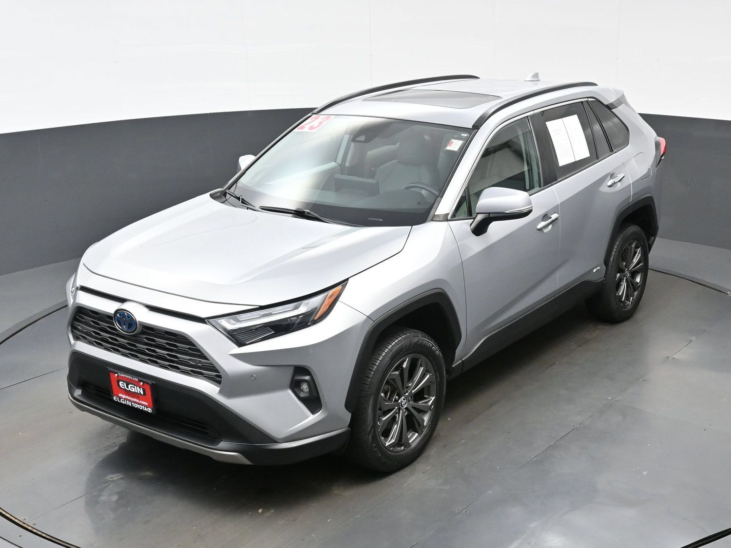 Used 2023 Toyota RAV4 Limited AWD/4WD image 37