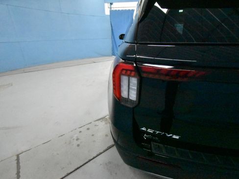 New 2026 Ford Explorer Active w/ Active Comfort Package image 39