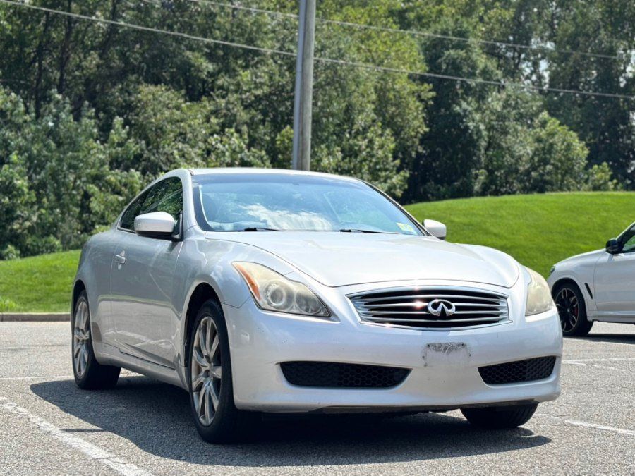 Used 2009 INFINITI G37 x Coupe w/ Premium Pkg AWD/4WD image 3