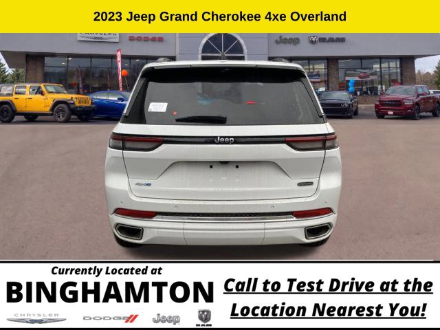 New 2023 Jeep Grand Cherokee Overland w/ Luxury Tech Group IV AWD/4WD image 5