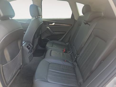 Used 2019 Audi Q5 2.0T Premium Plus w/ Premium Plus Package AWD/4WD image 14