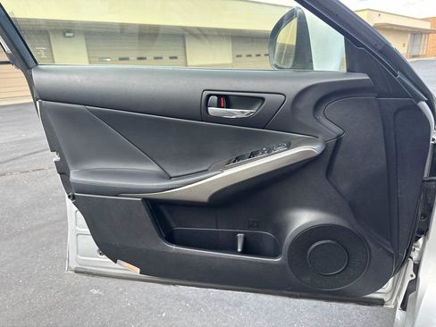 Used 2016 Lexus IS 350 w/ F Sport Package RWD image 13