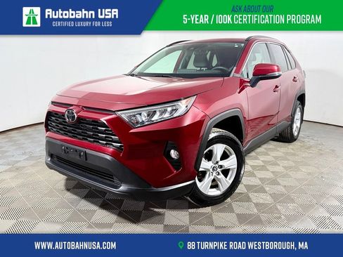 Used 2020 Toyota RAV4 XLE w/ Convenience Package AWD/4WD image 1