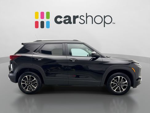 Used 2026 Chevrolet TrailBlazer LT w/ Convenience Package AWD/4WD image 6