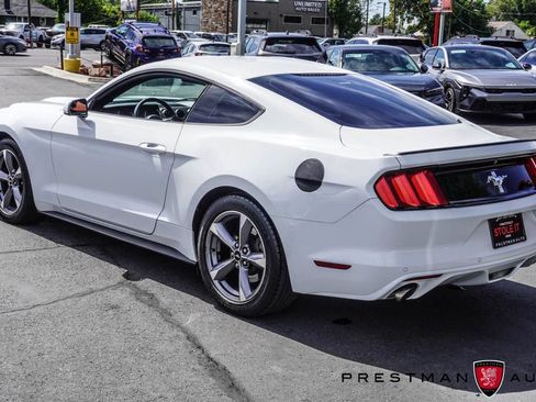 Used 2015 Ford Mustang Coupe w/ Equipment Group 051A RWD image 18