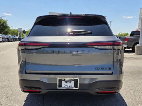 Certified 2026 INFINITI QX60 Sport w/ Dark Cargo Package AWD/4WD image 7