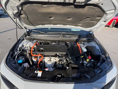 Certified 2024 Honda Accord Sport image 20