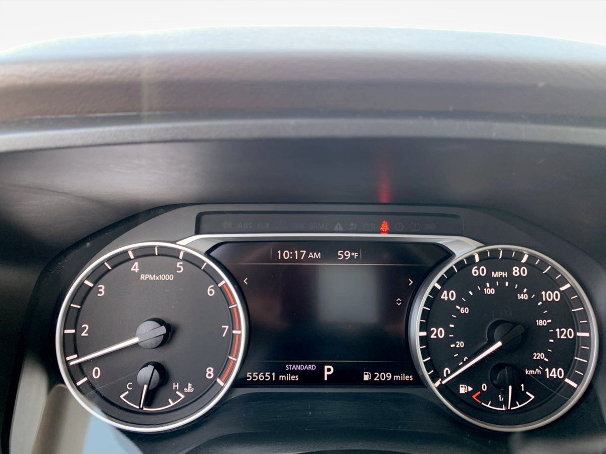 Used 2023 Nissan Rogue SV FWD image 24