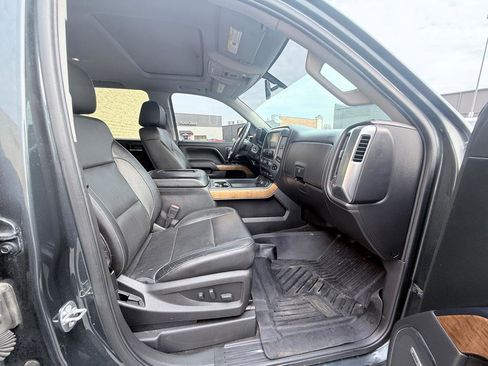 Used 2017 Chevrolet Silverado 1500 LTZ w/ Sport Package image 11