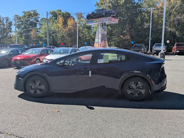 New 2027 Toyota Prius Plug-In Hybrid FWD image 7