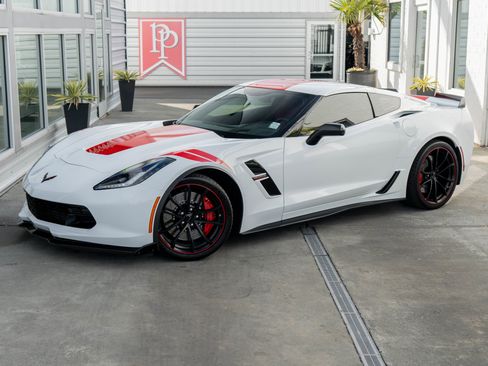 Used 2017 Chevrolet Corvette Grand Sport image 10