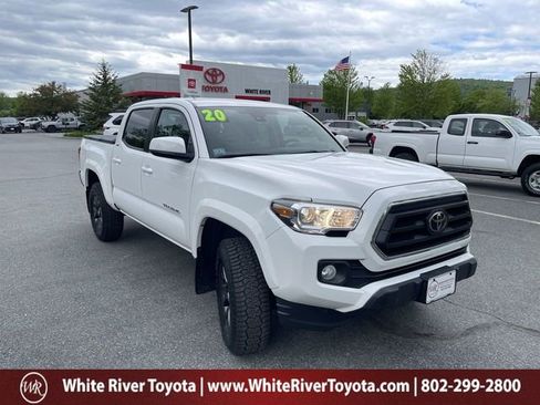 Certified 2020 Toyota Tacoma SR5 AWD/4WD image 1