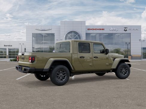 New 2026 Jeep Gladiator Sport image 4