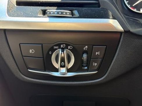 Used 2018 BMW X3 xDrive30i AWD/4WD image 33