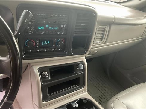 Used 2005 GMC Sierra 1500 SLT w/ Light Duty Power Package image 15