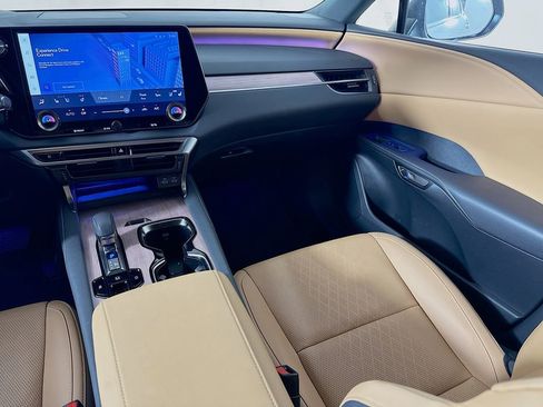 Used 2025 Lexus RX 350 Premium Plus w/ Accessory Package (Z1) FWD image 25