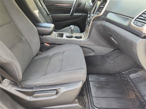 Used 2014 Jeep Grand Cherokee Laredo w/ Security & Convenience Group image 27