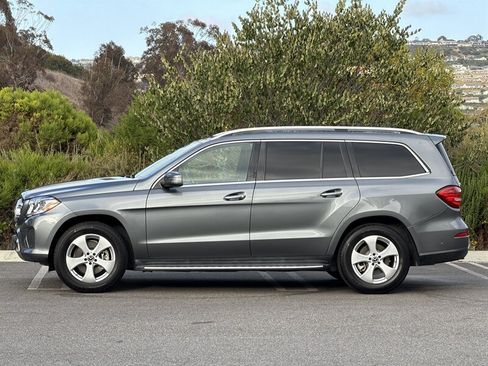 Used 2017 Mercedes-Benz GLS 450 4MATIC image 3