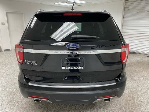 Used 2018 Ford Explorer Limited image 6