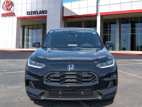 Used 2026 Honda HR-V Sport image 3