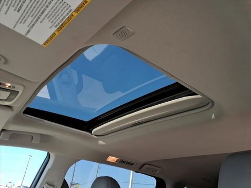 Certified 2024 Toyota Sienna XLE image 16