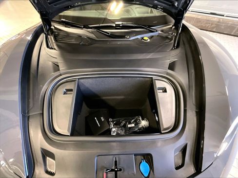 New 2026 Porsche Taycan GTS image 12