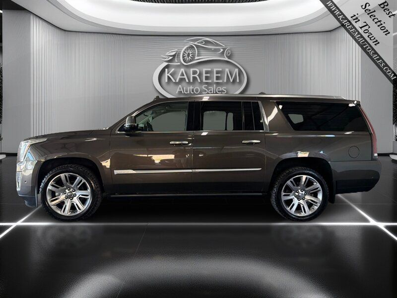Used 2020 Cadillac Escalade ESV Premium Luxury AWD/4WD image 8