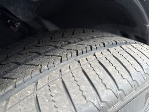 Certified 2025 BMW X5 xDrive40i w/ Climate Comfort Package image 28