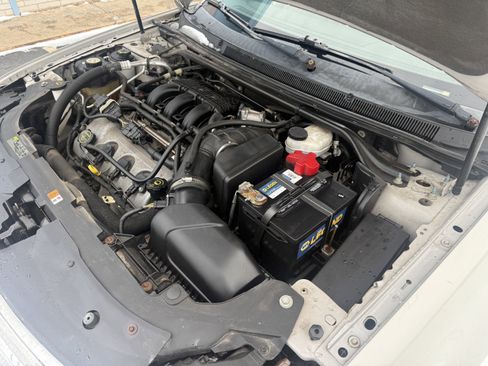 Used 2008 Ford Taurus SEL image 35