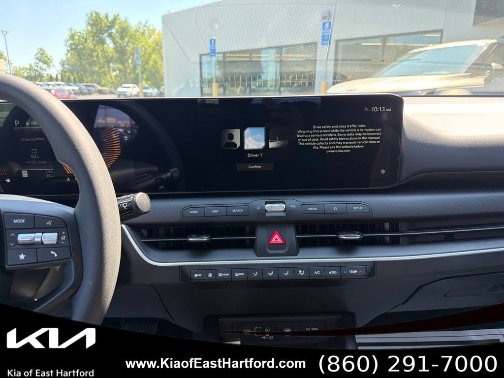 New 2026 Kia K4 FWD image 26