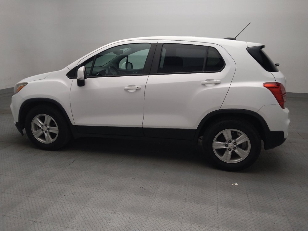Used 2020 Chevrolet Trax LS w/ Tint and Cruise Package FWD image 3