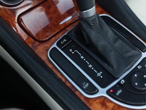 Used 2007 Mercedes-Benz SL 550 2DR COUPE w/ Premium Pkg I image 38