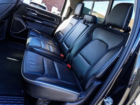 Used 2022 RAM 1500 Laramie image 8