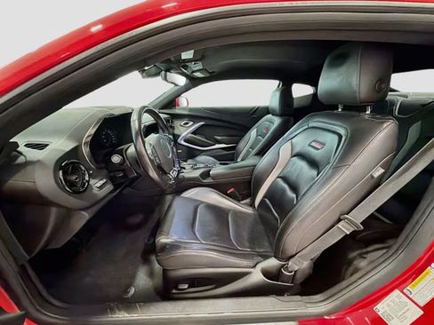 Used 2021 Chevrolet Camaro SS RWD image 19