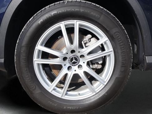 Used 2023 Mercedes-Benz GLC 300 4MATIC image 29