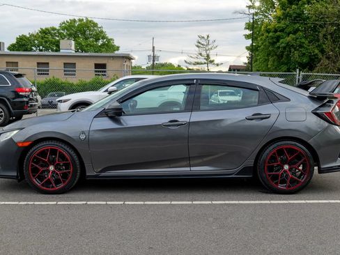 Used 2018 Honda Civic Sport image 4