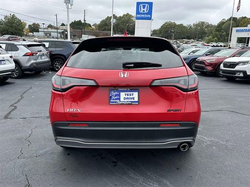 Certified 2024 Honda HR-V Sport image 24